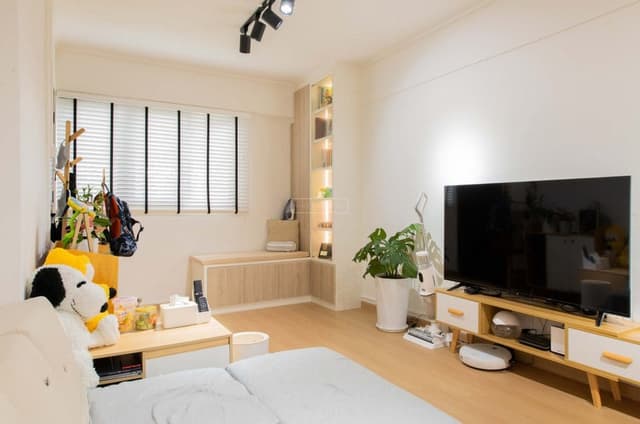 Room 4