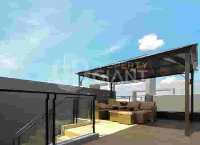 VIP Cabana (Upper Deck)