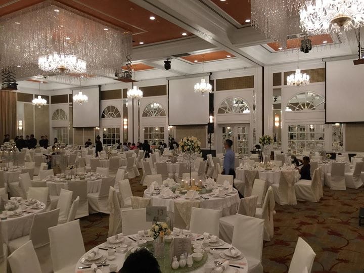 Elegant Grand Ballroom at InterContinental Singapore, perfect for weddings and events.