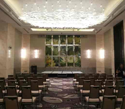 Elegant ballroom at The Westin Singapore, perfect for seminars and presentations.