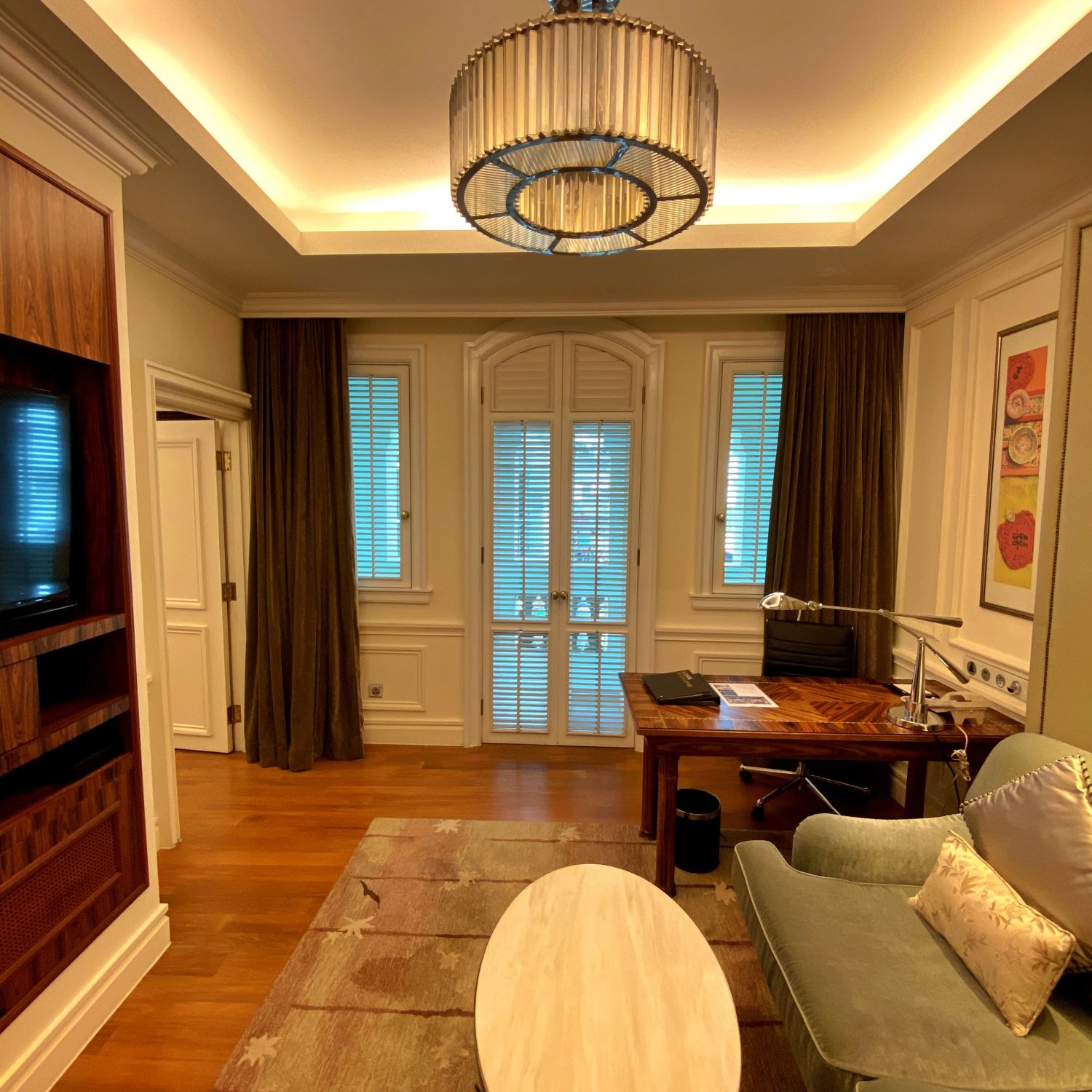 Heritage Wing meeting space at InterContinental Singapore, elegant and inviting for events.