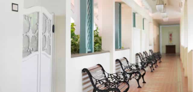 Heritage Wing corridor at InterContinental Singapore, ideal for event networking breaks.