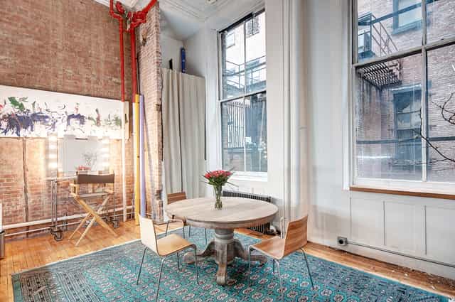 Industrial-chic Union Square loft for private consultations and VIP green room event planning.