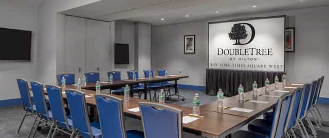 DoubleTree by Hilton New York City ...