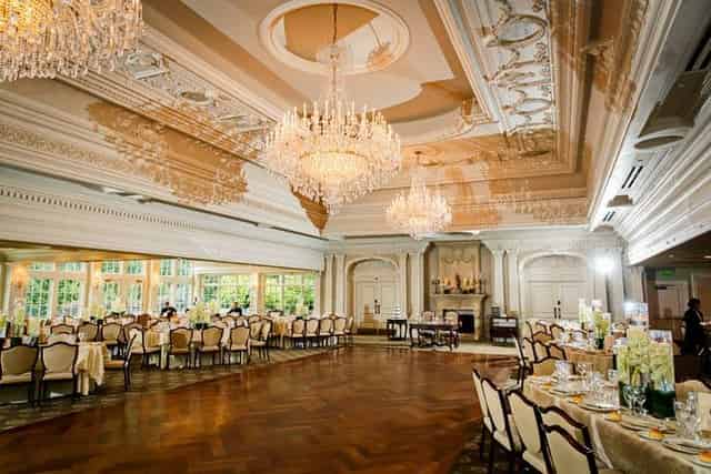 Banquet hall