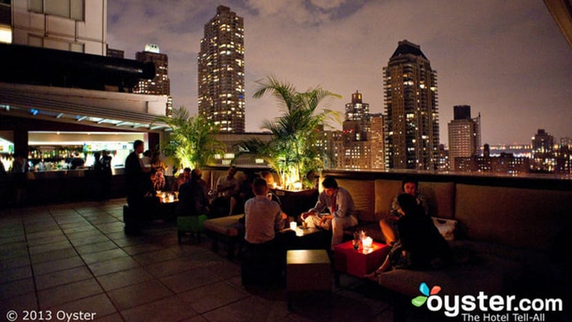 Empire Rooftop Bar, NYC: Sophisticated terrace for networking events and cocktail receptions.