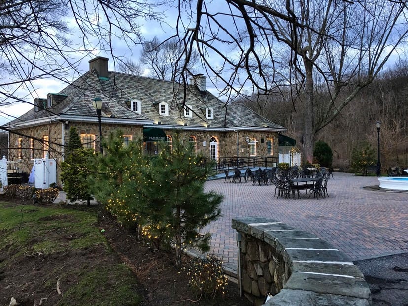 Stone House at Clove Lakes outdoor patio for elegant weddings and corporate networking events.