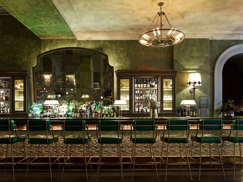 Tribeca Screening Room: Luxury private cinema venue for VIP cocktail receptions and events.