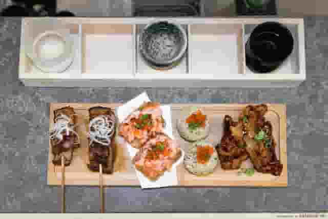 Whole restaurant