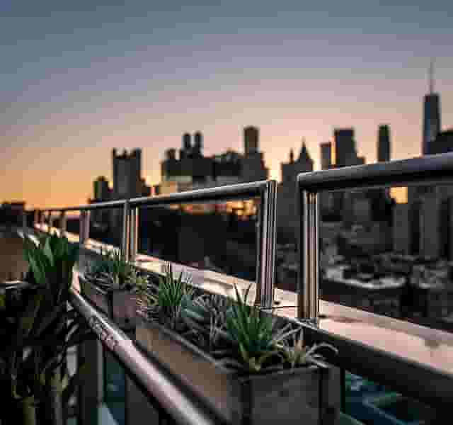 Rooftop 93 Bar & Lounge