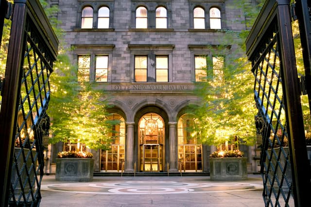 Lotte New York Palace