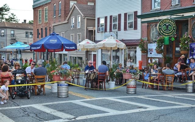Al fresco terrace