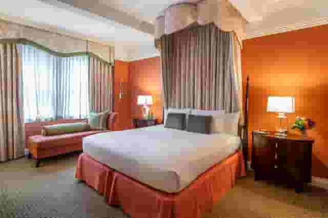 Hollywood Suite