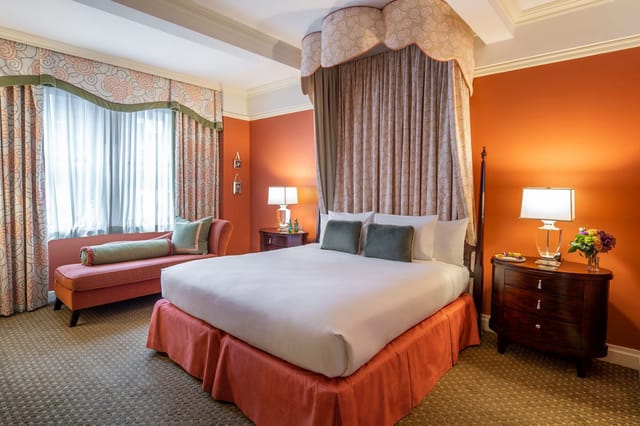 Luxury Hollywood Suite in Warwick NY: upscale hotel room for corporate events and VIP stays.