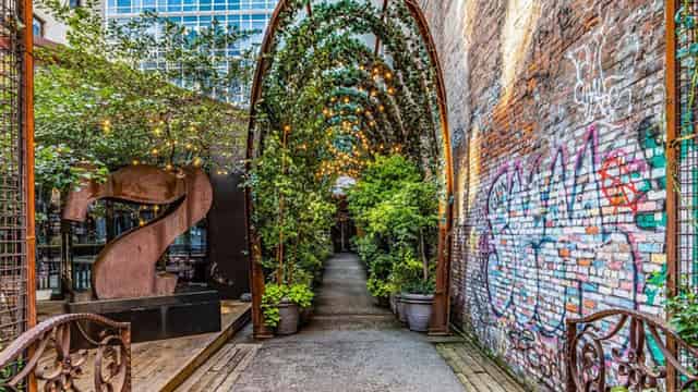 NoMo Kitchen & Rose Garden