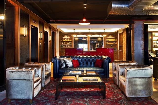 Lounge Area
