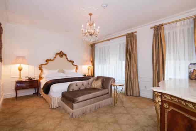 The Plaza - The Edwardian Suite at The ...