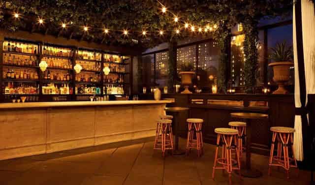 10th-floor lounge