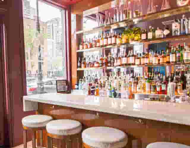 Alcove Bar & Lounge