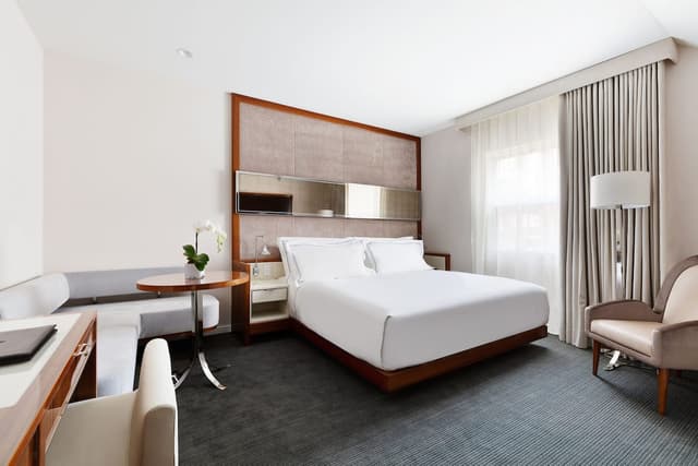 Signature Suites