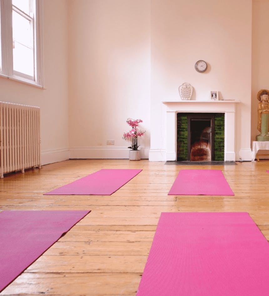 Jamyang Buddhist Centre - Tara room image 1