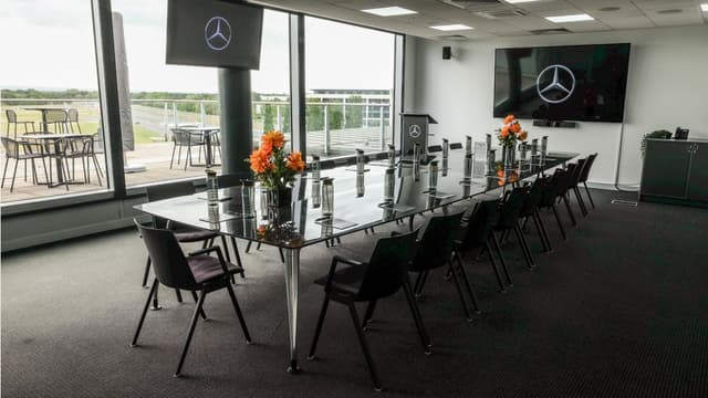 Mercedes-Benz World