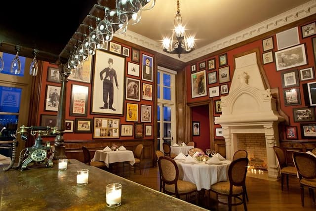 OHK Bar & Restaurant