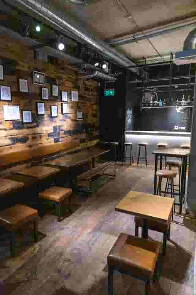Pilpel's Basement Bar