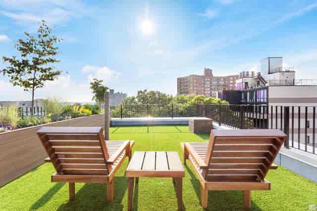 Blackstone Parc rooftop terrace: intimate VIP lounge for upscale corporate events and social mixers.