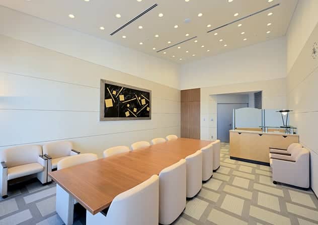 Boardroom-style JP Tower meeting hall for high-stakes corporate conferences.