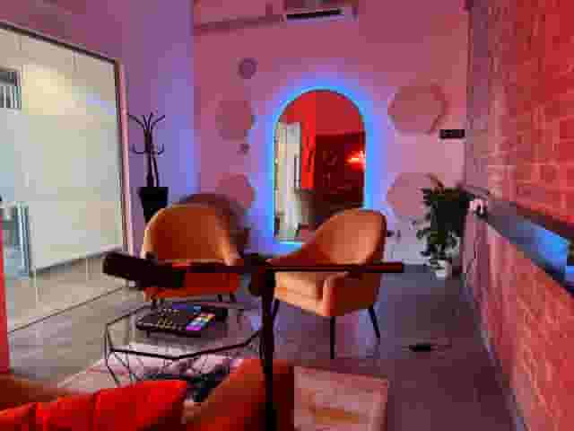Creators House - Podcast Studio 