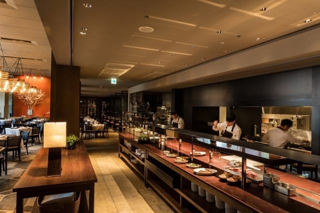 The Oak Door: Upscale restaurant with open kitchen for corporate dinners and event receptions.