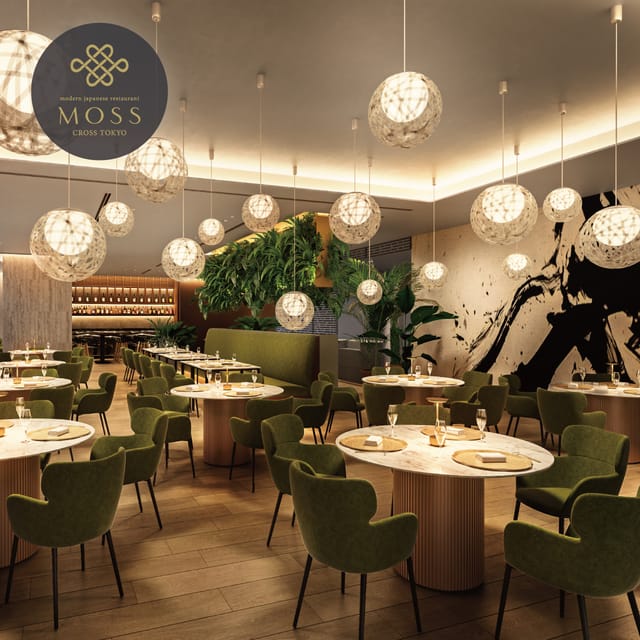 Upscale MOSS CROSS TOKYO restaurant with biophilic design for corporate dinners and networking.