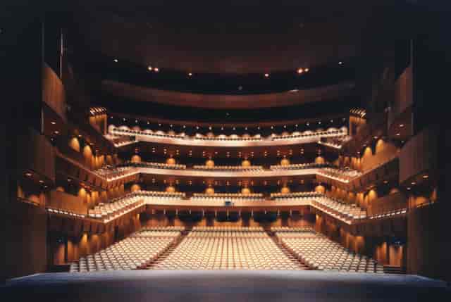 New National Theatre, Tokyo | Theatre ...