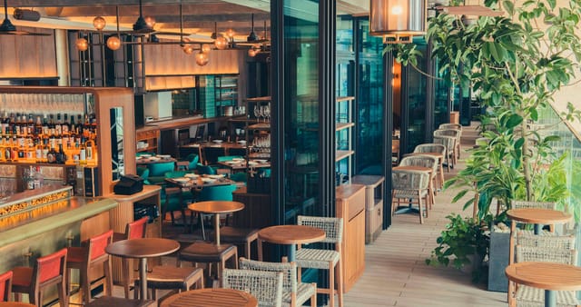Aoyama Grand Hall venue for sophisticated corporate networking events and elegant business mixers.