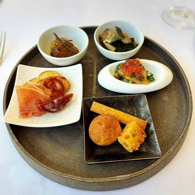 CITY CLUB OF TOKYO