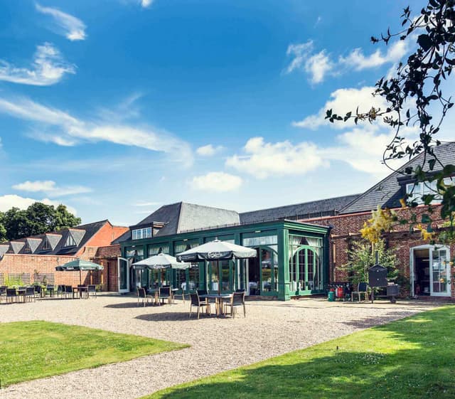 Mercure Warwickshire Walton Hall Hotel & Spa