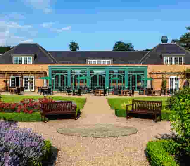 Mercure Warwickshire Walton Hall Hotel & Spa