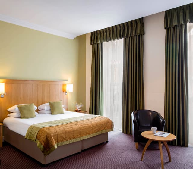Mercure Warwickshire Walton Hall Hotel & Spa