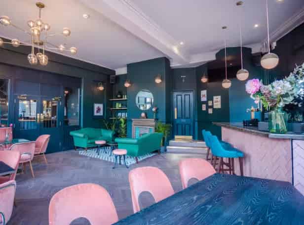 Lampton Parkside Cafe