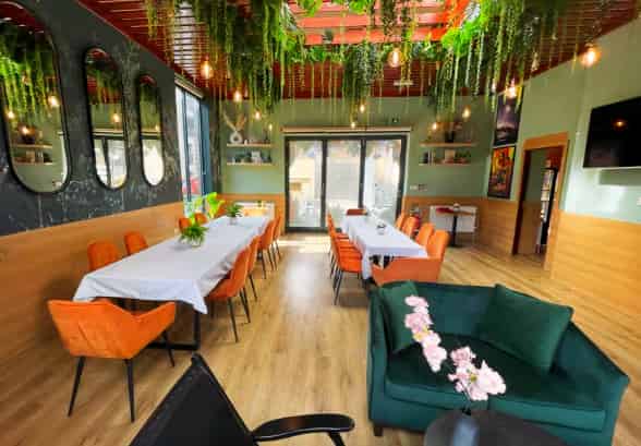 Lampton Parkside Cafe
