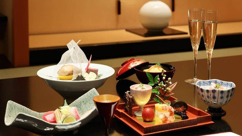 Soujuan kaiseki dining: refined plated Japanese cuisine for VIP incentive dinners and meetings.