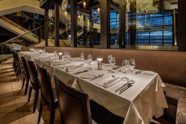 Private dining room at Fish Bank TOKYO with elegant banquet setup for corporate VIP events.