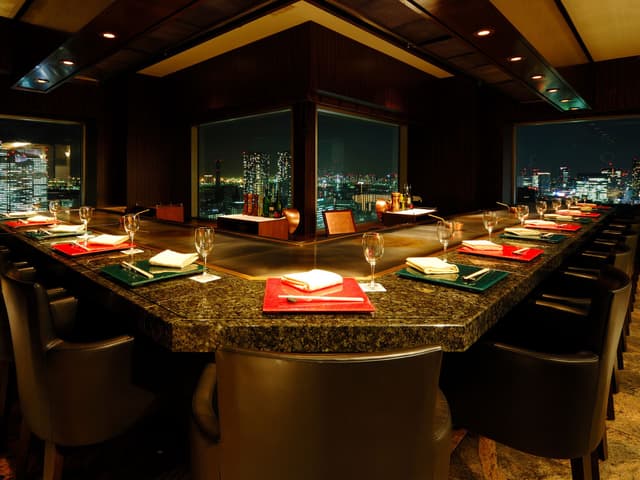 Banquet hall