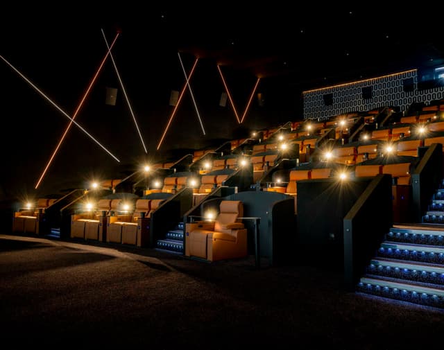 Screen 13 SUITE