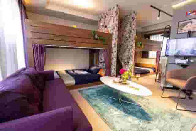 Room Amethyst