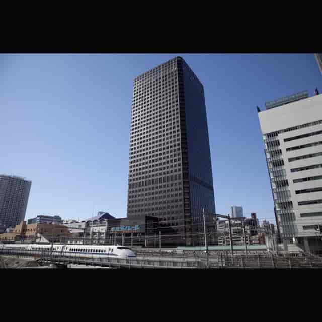 World Trade Center meeting room with urban skyline views for corporate events and conferences.