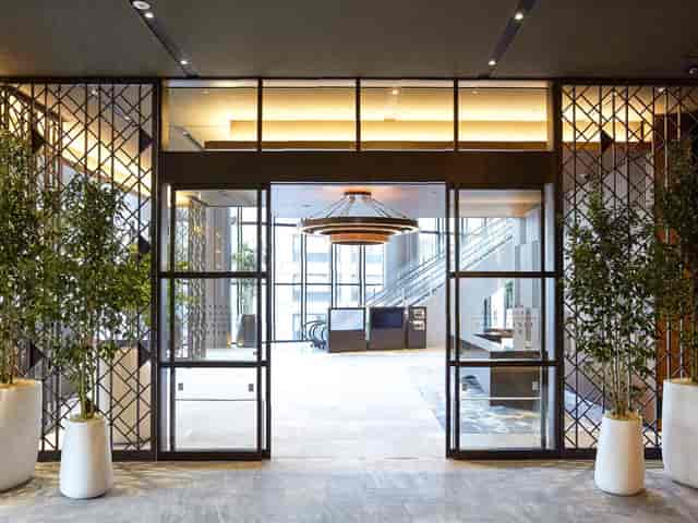 Modern Akasaka Intercity conference lounge and registration area for executive summits.