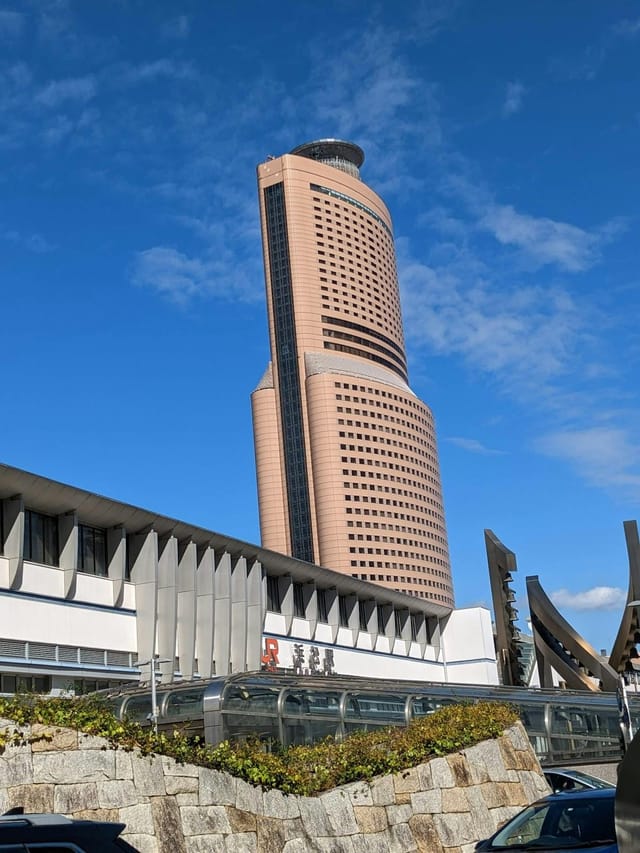 ACT CITY Exhibition Hall: iconic architecture, ideal for large-scale corporate conferences & summits.
