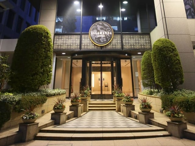 Stadium Suite at Hotel Allamanda Aoyama: Boutique venue for corporate retreats and VIP meetings.